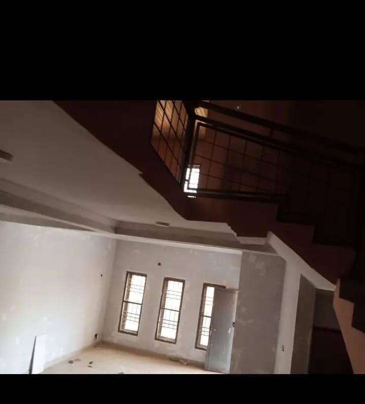  semi-detached duplex